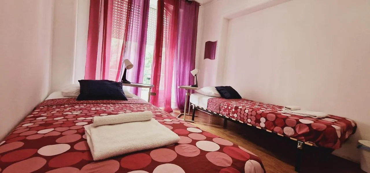 Mini Hostel In Lisbon